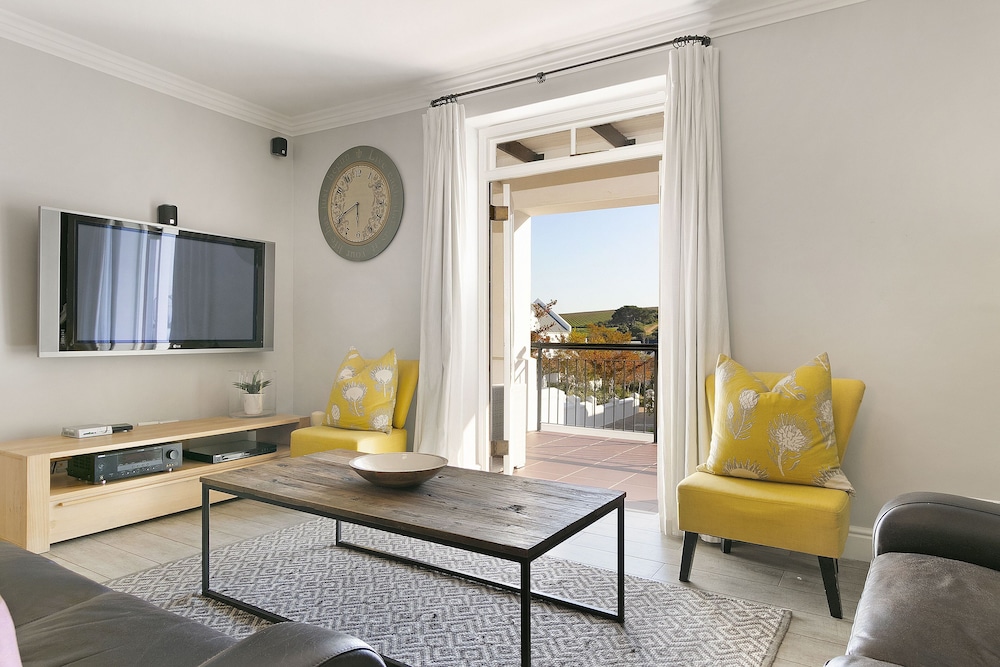 Winelands Golf Lodges at De Zalze