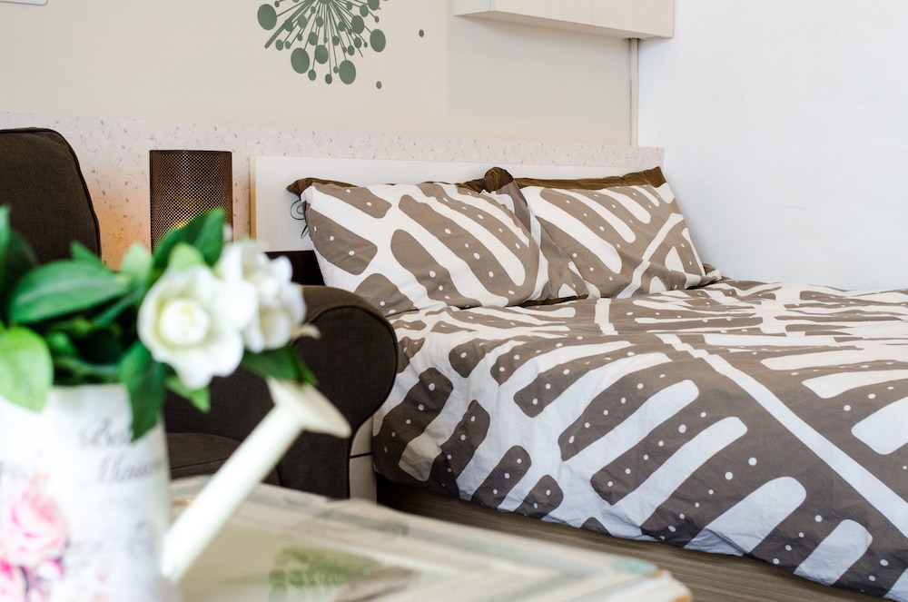 124 Lane Garden B&B