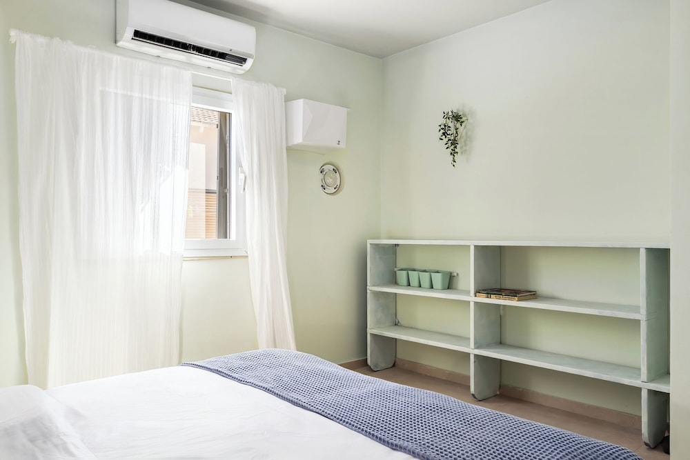 Tranquil Galilee Retreat by Sea N' Rent