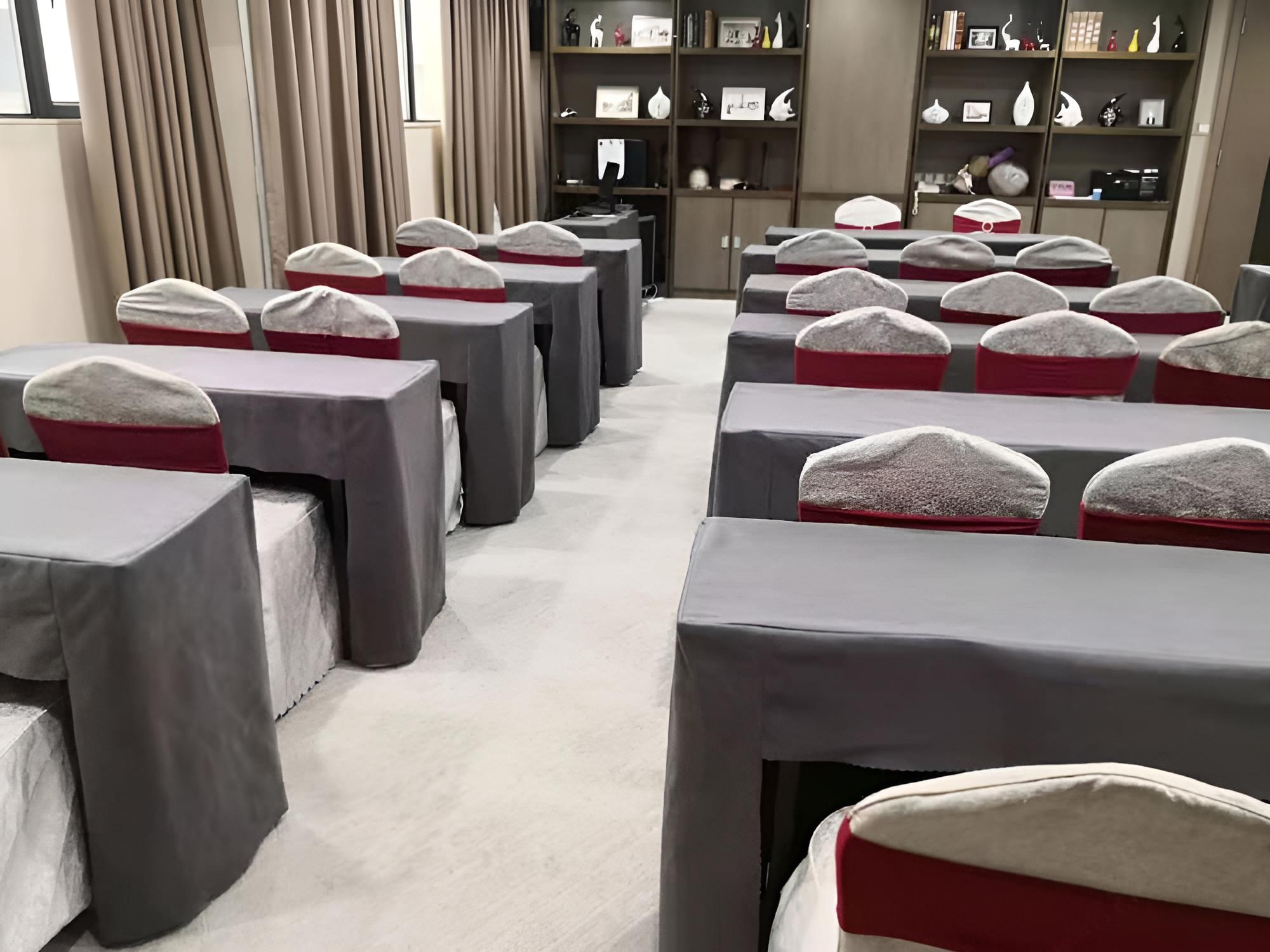 Bo Yue Hotel