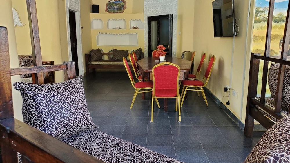 Diani Beach Dream House - 5 Bedrooms