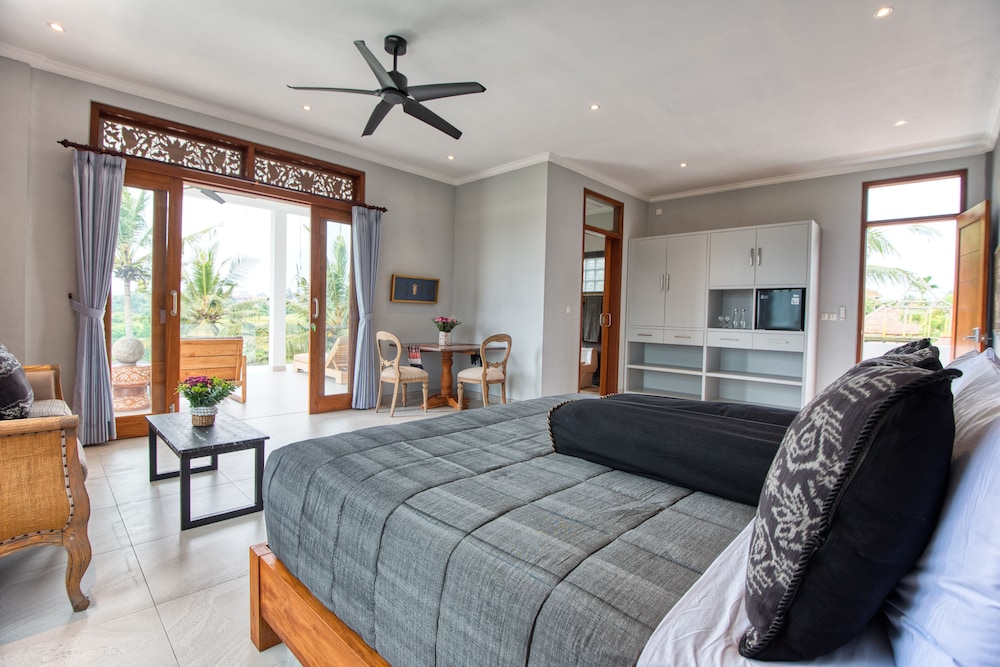 Lebah Villas