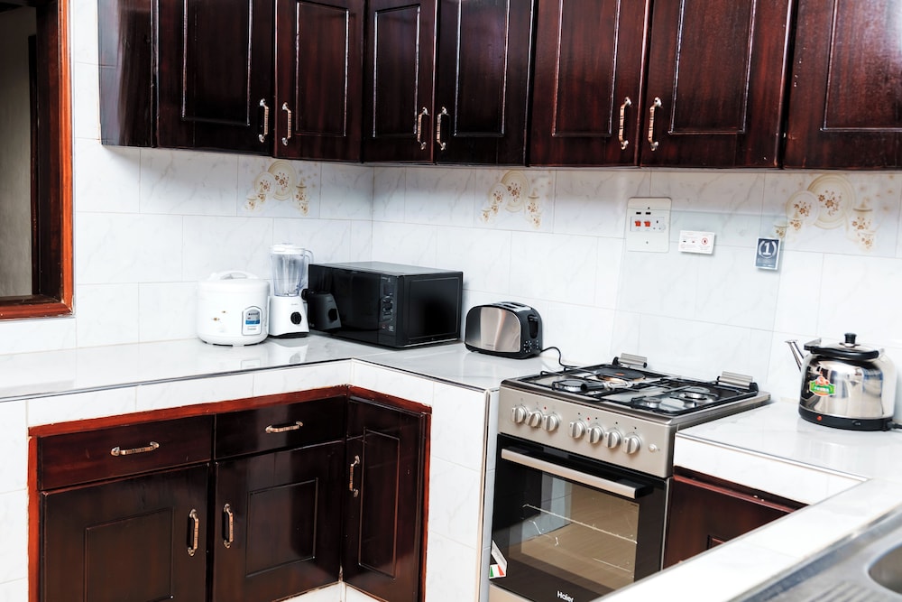 Kandez Holiday Home