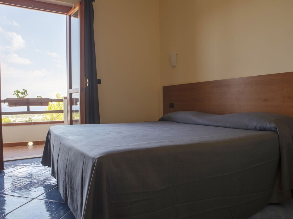 Residence Costa Di Kai Ed Din