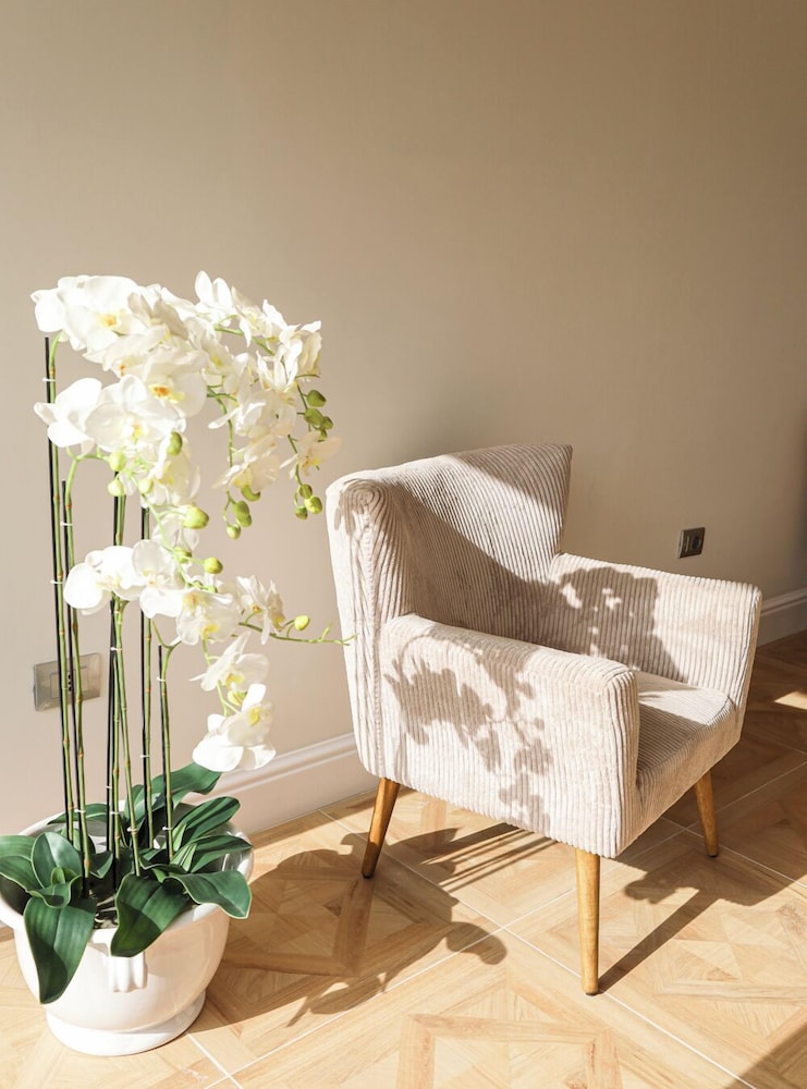 PETRUS Rooms
