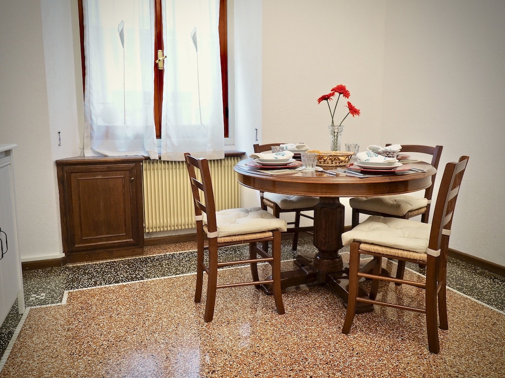 Comoda Casa dell'Agnello zona Acquario photo 3