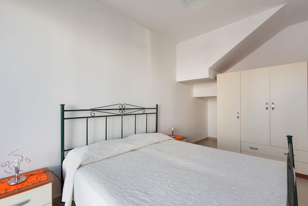 Villetta Catia view 5