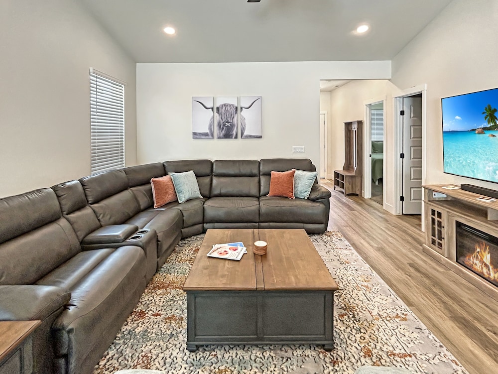 Founders Retreat Rest Reflect Revere 3 Bedroom Home
