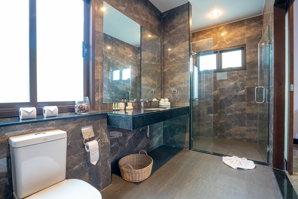Jewels Villas Phuket