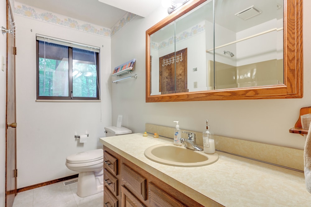 Walk to Beach: Pet-friendly Caseville Cabin