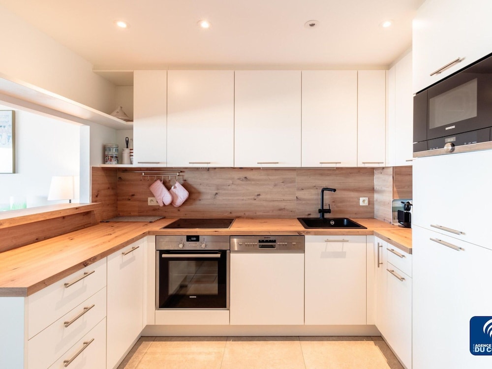 Apartment on Belgian Coast With Sea View