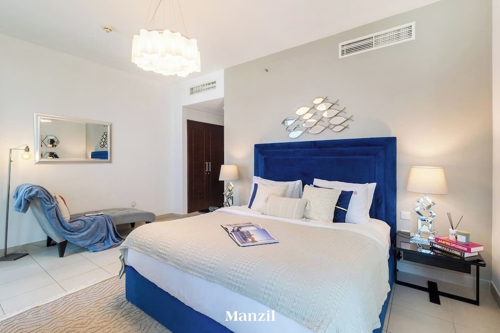 Stylish 2BR With Burj Khalifa View Near Dubai Mall
