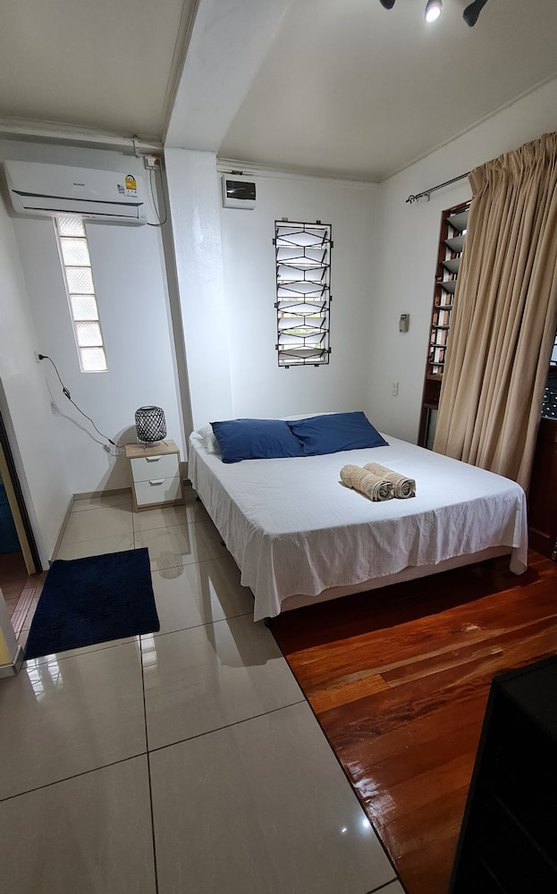 Axis Apartments