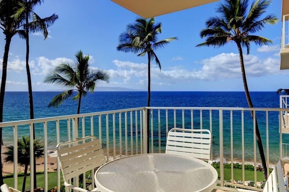 Kamaole Nalu, #405 2 Bedroom Condo