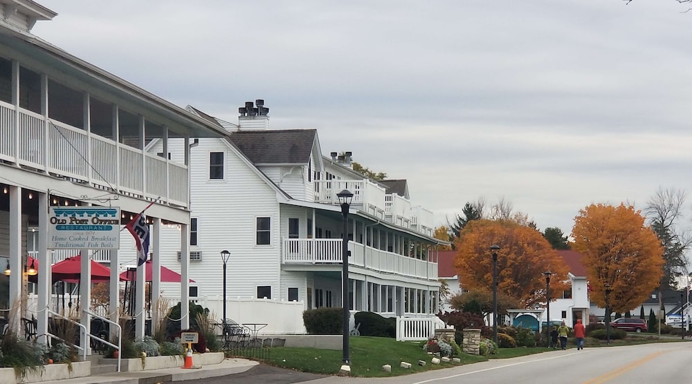 Edgewater Resort