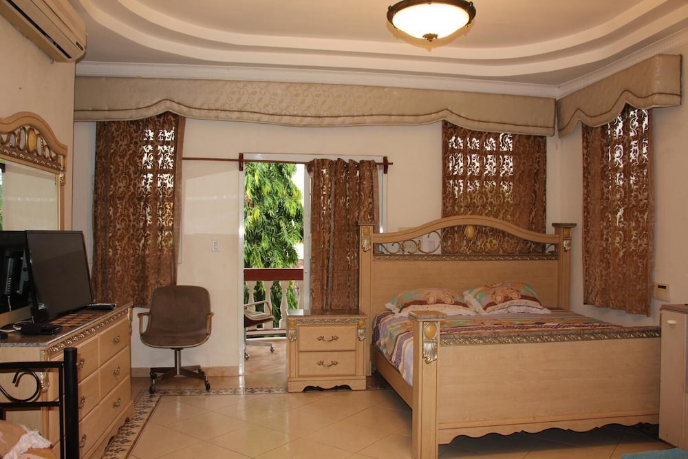 Dumas Villas - Property Image 6