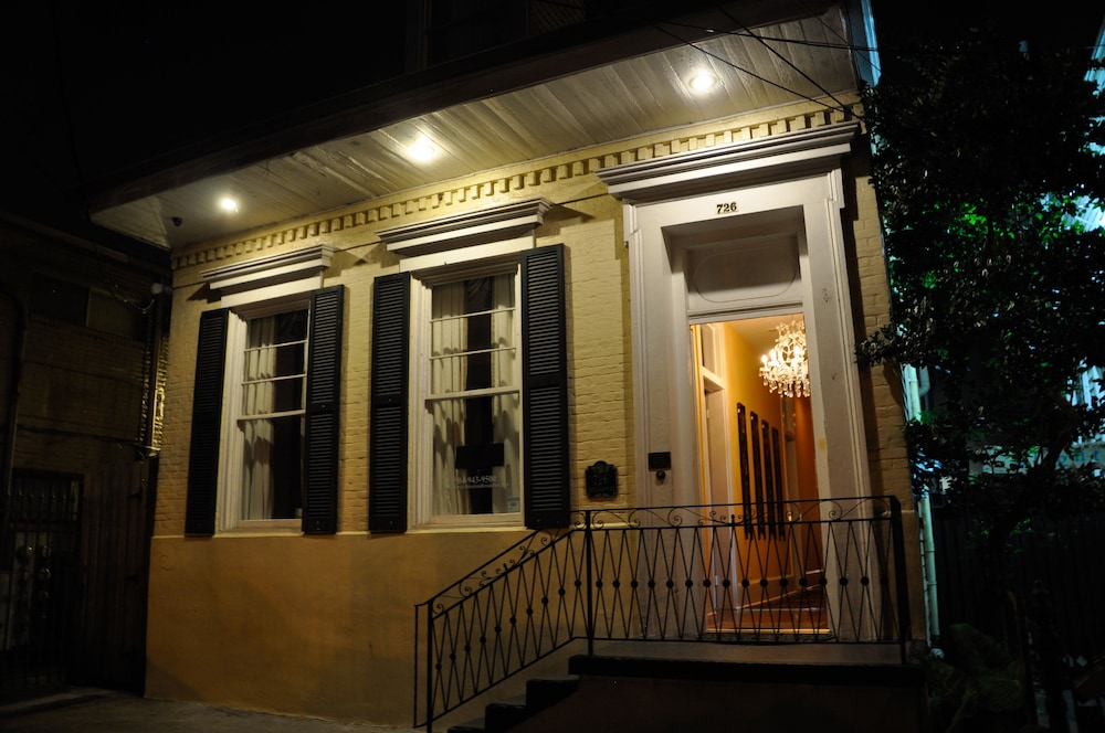 R&B Bed and Breakfast