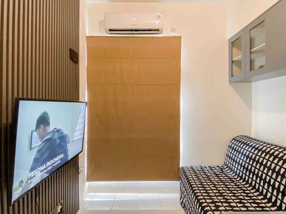 Standard 2Br At Podomoro Golf View Apartment