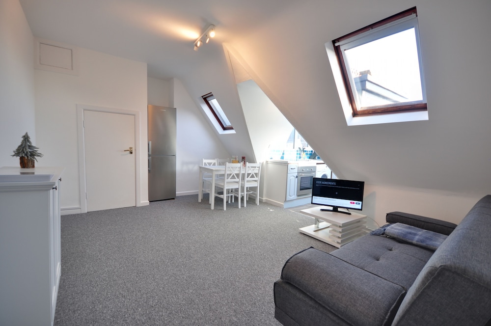 Westcliff Heights view 5