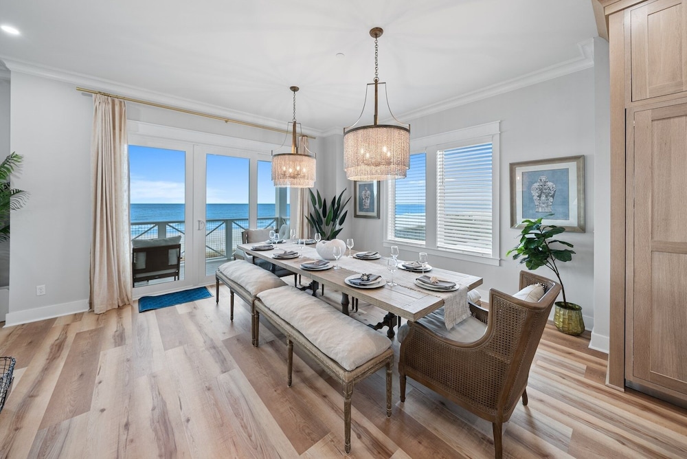 Blessing At Pier Park 6 Bedroom Home