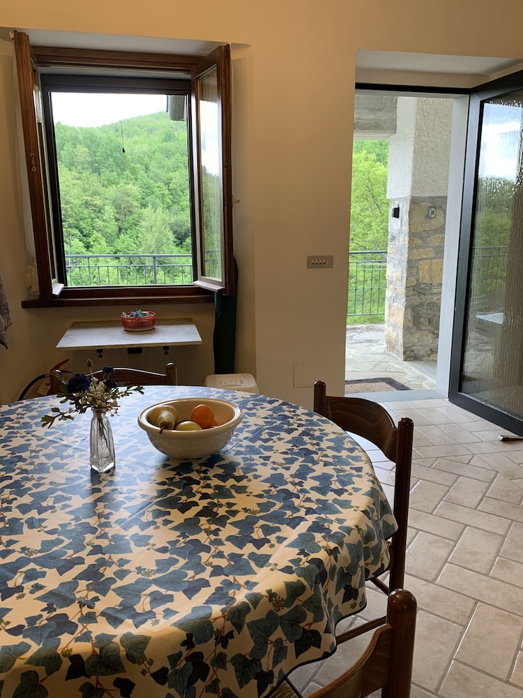 Casa Pastano, Stunning Farmhouse in Italian Hills view 3