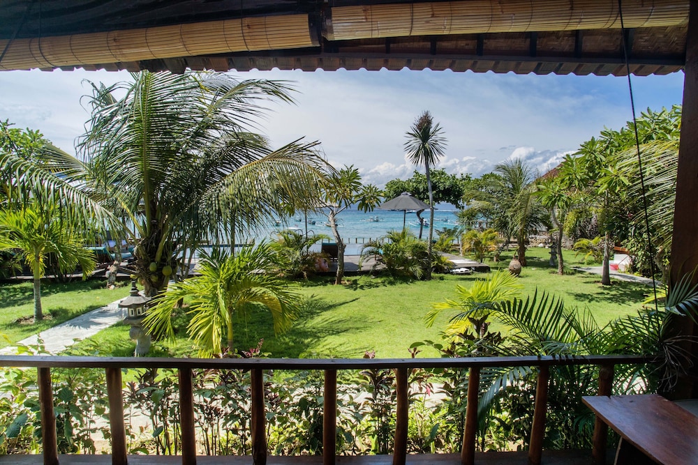 D'Muncuk Huts Lembongan view 5