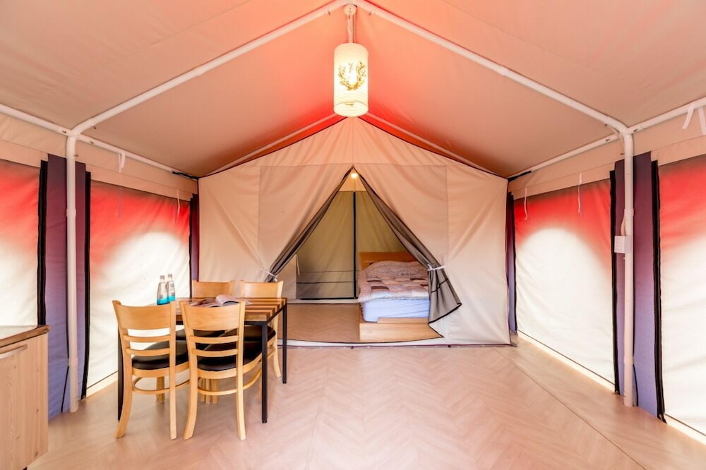 Four Seasons leisure town - Glamping view 4