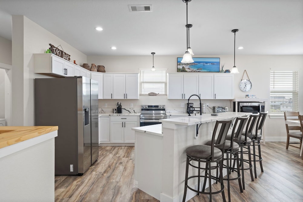Coral Mountain by Ryson Vacation Rentals