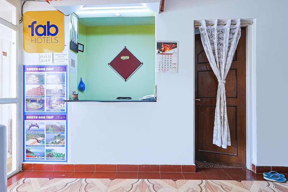 Lobby & Reception