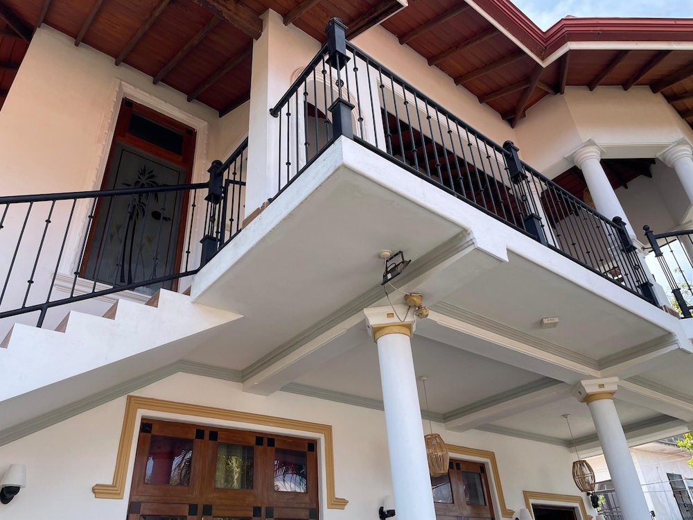 BlissFam Villa & Hostel