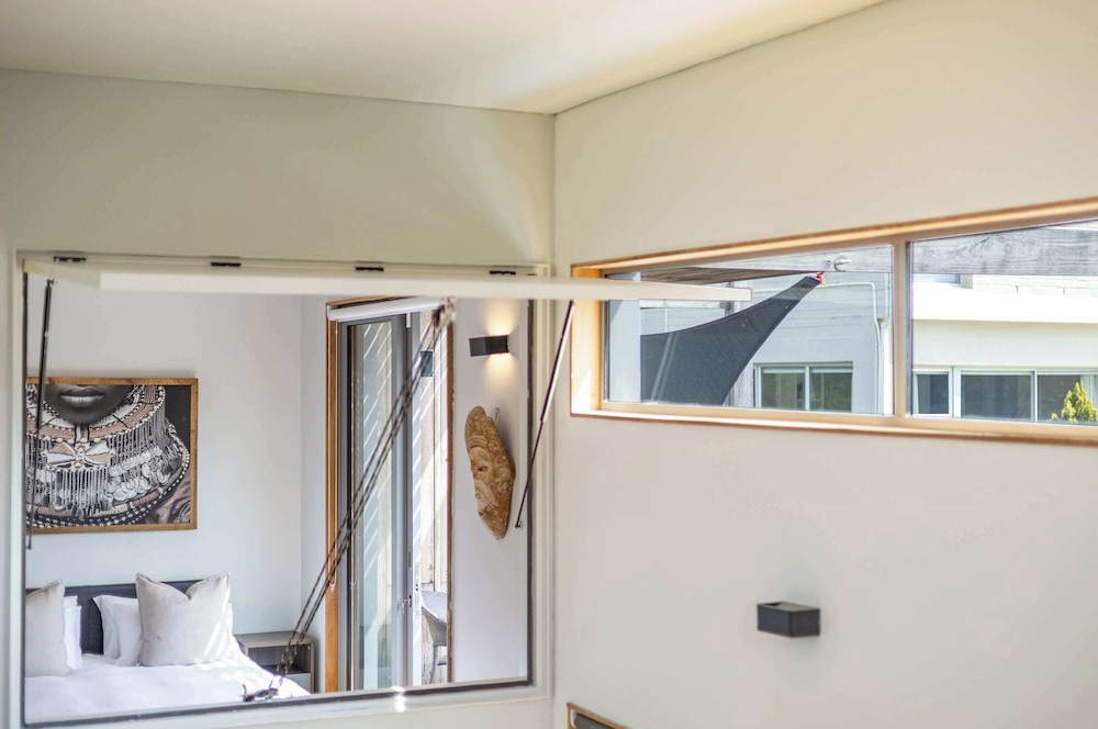 Luxury Eco Haven With Garden Cottage - Hout Bay