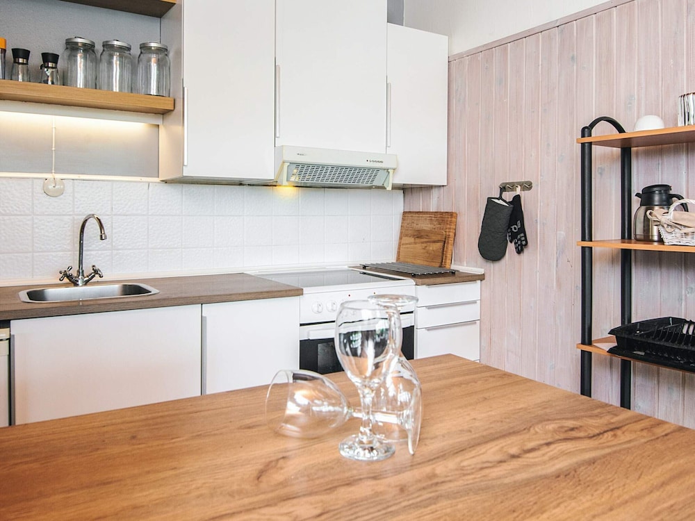6 Person Holiday Home in Juelsminde