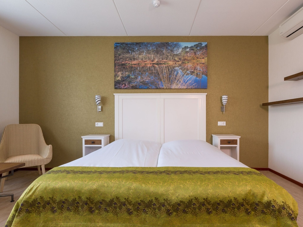 Hotel Room en Arcen — hotel room