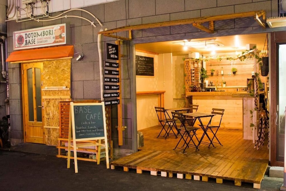 Dotombori Base - Hostel