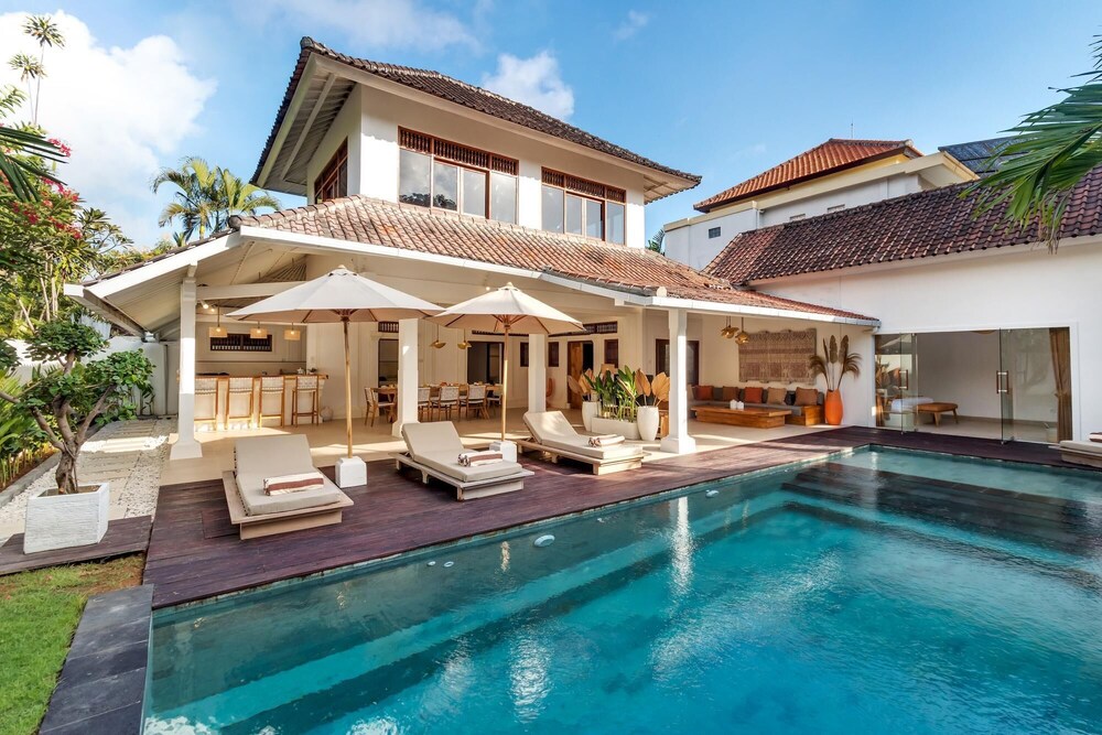 Villa Lisabella in Seminyak view 4