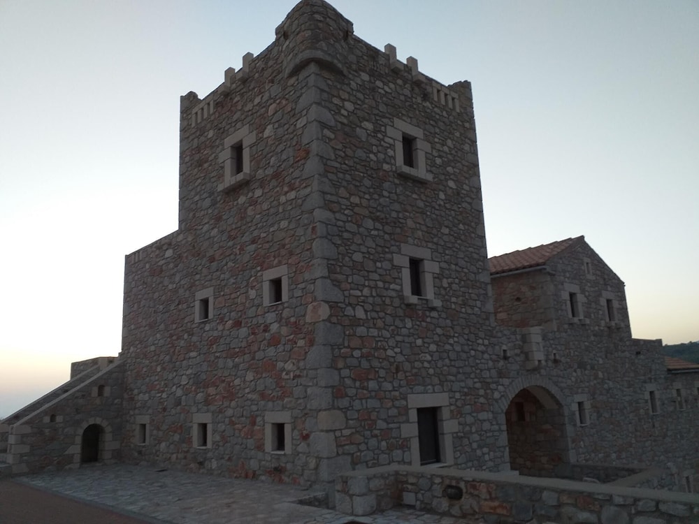 Photo 48