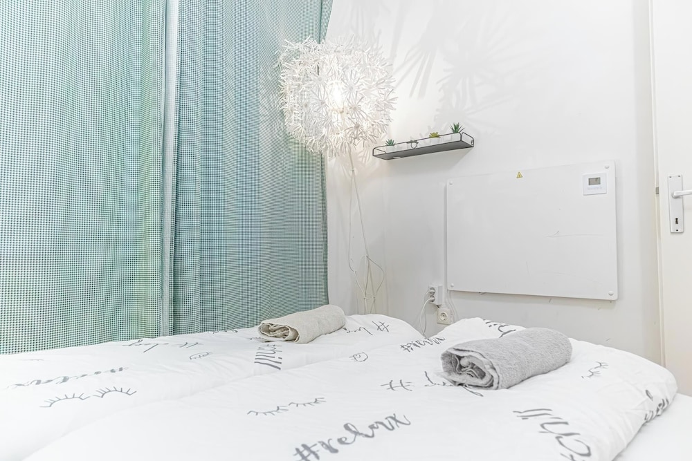 Modern 2BR Apt Near Westbahnhof