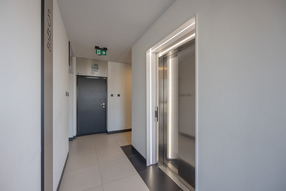 Komputerowa Studio Warsaw by Renters view 2