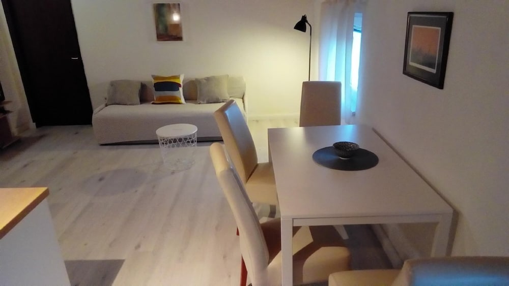Robinsong Bed and Breakfast