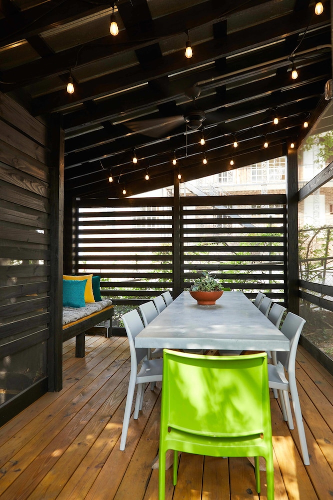 Apt1 Edenbrae - Serene Walkable Modern Retreat Named Best in Bham