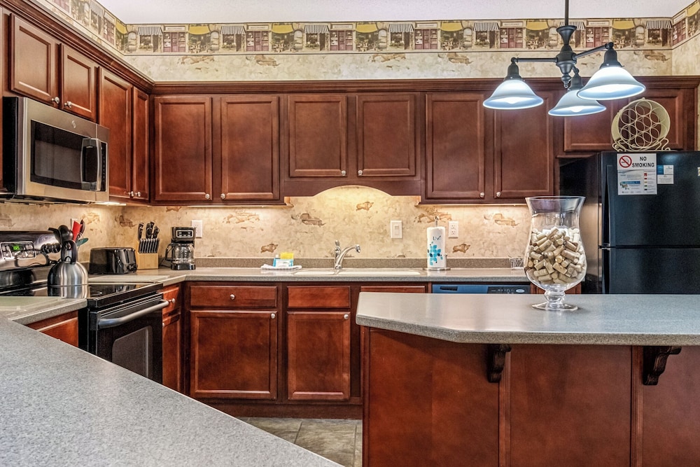 Romar House by Southern Vacation Rentals