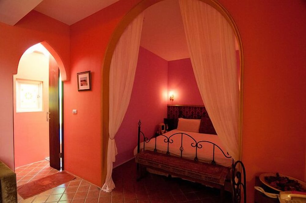 Raid Gardden Boutique Hotel