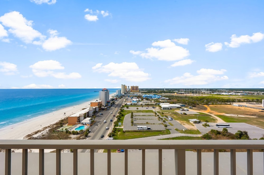 Origin at Seahaven by Panhandle Getaways