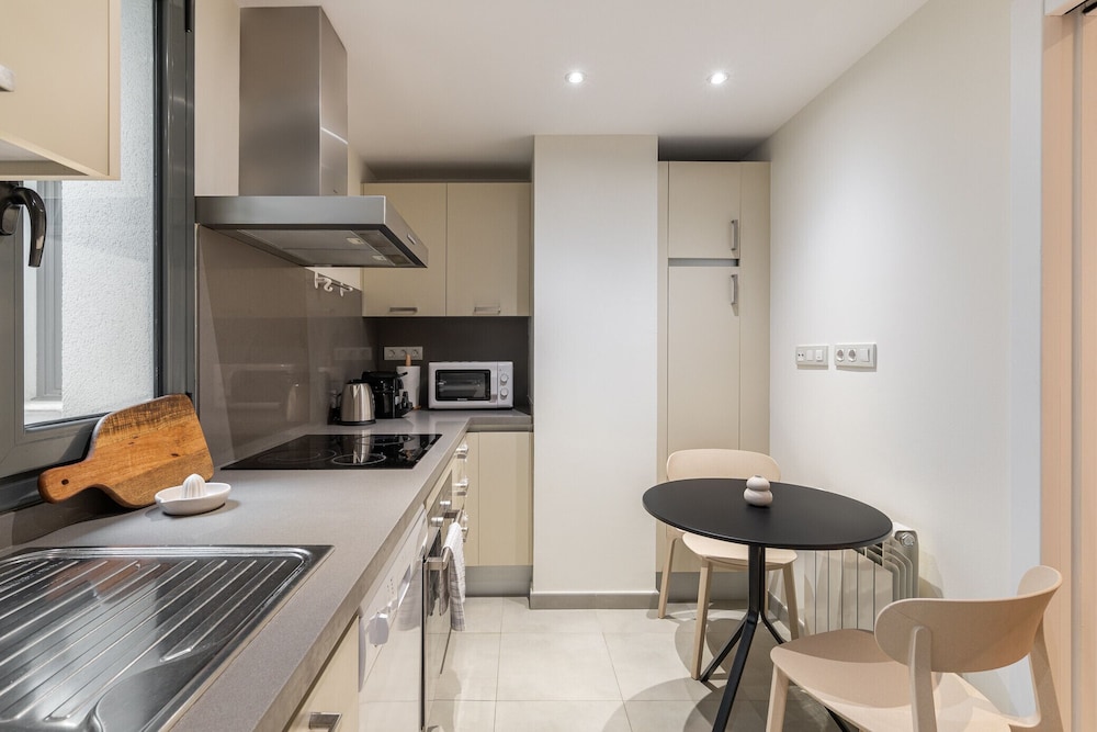 Les Corts Apartments By Olala Homes