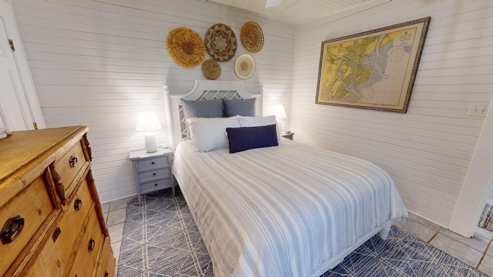16 6th Avenue by Tybee Vacation Rentals