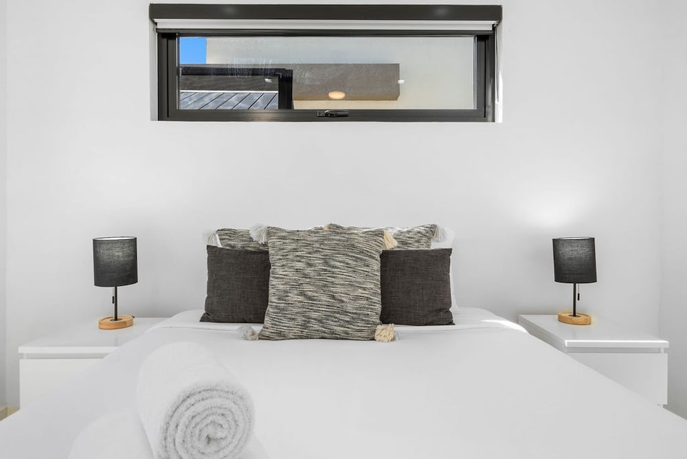 La Perla 2br2ba Home w Private Pool Patio BBQ