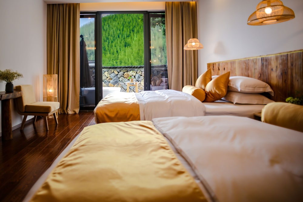 Moganshan Yinhuawu Resort