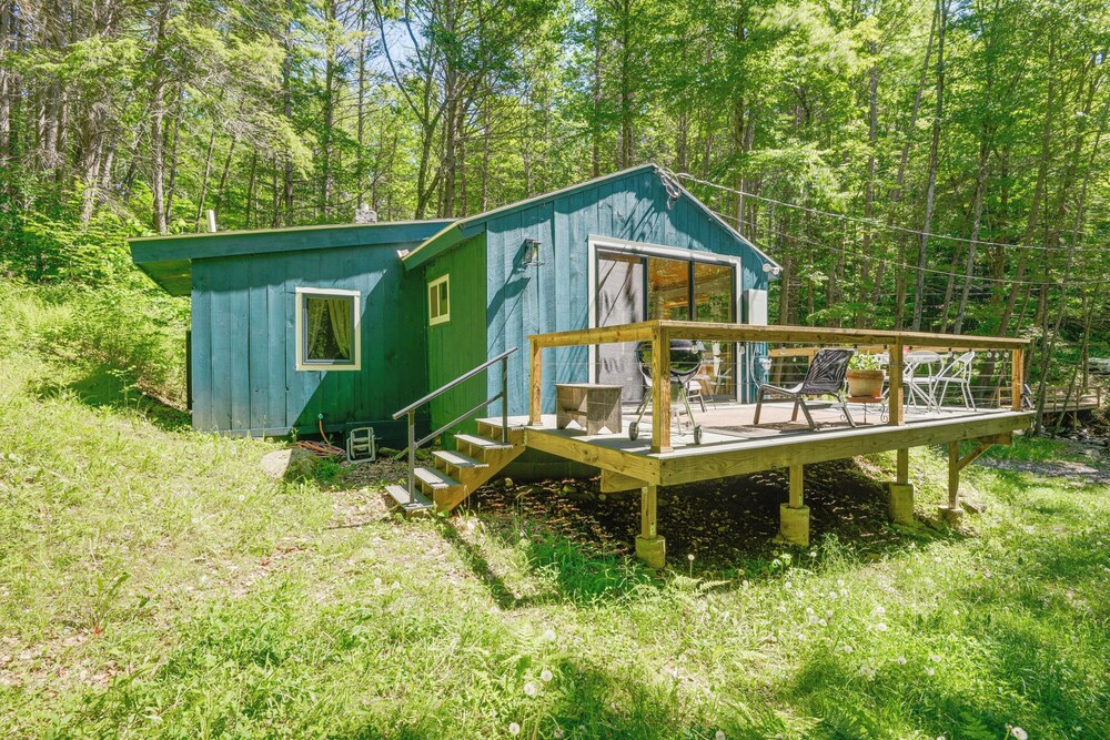 Brattleboro Vacations - Cozy Falls Brook Cabin: Hike  Swim On-site! - Property Image 12