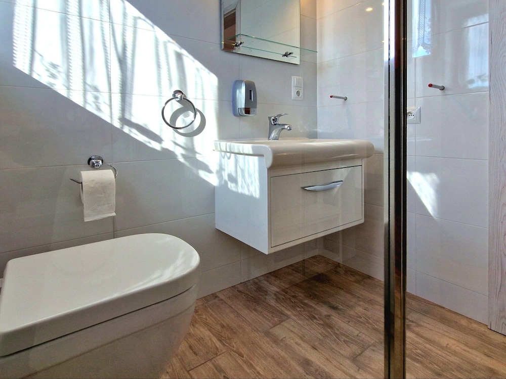 Holiday Home Wisniowa With Pool and Mountain Views