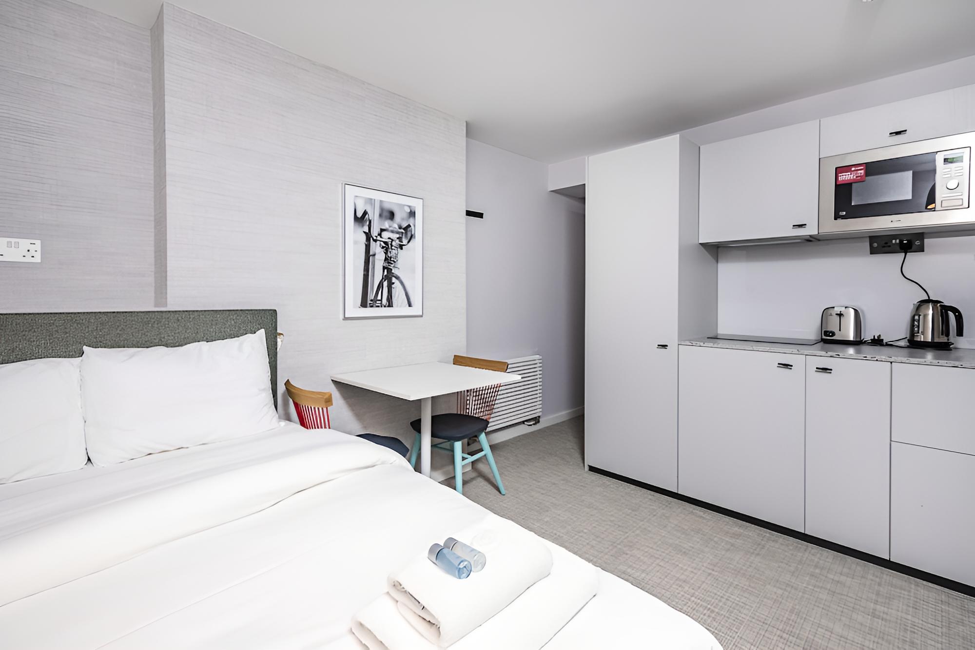 Trendy Studios PRIMROSE HILL